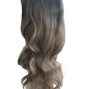 Elegant Ombre Wavy Hair wig